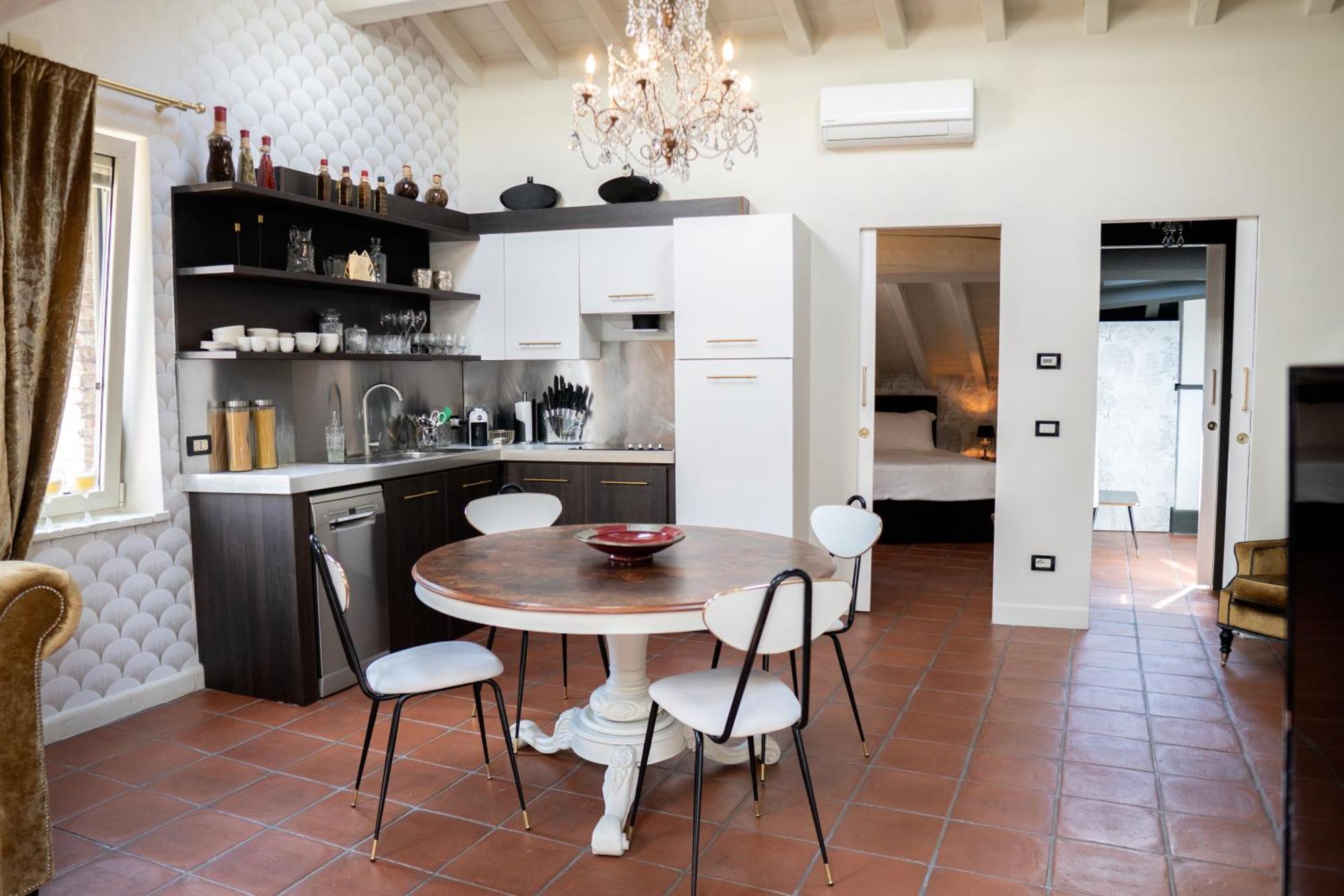 Ca' Vendramin - Letters To Juliet Apartment เวโรนา ภายนอก รูปภาพ